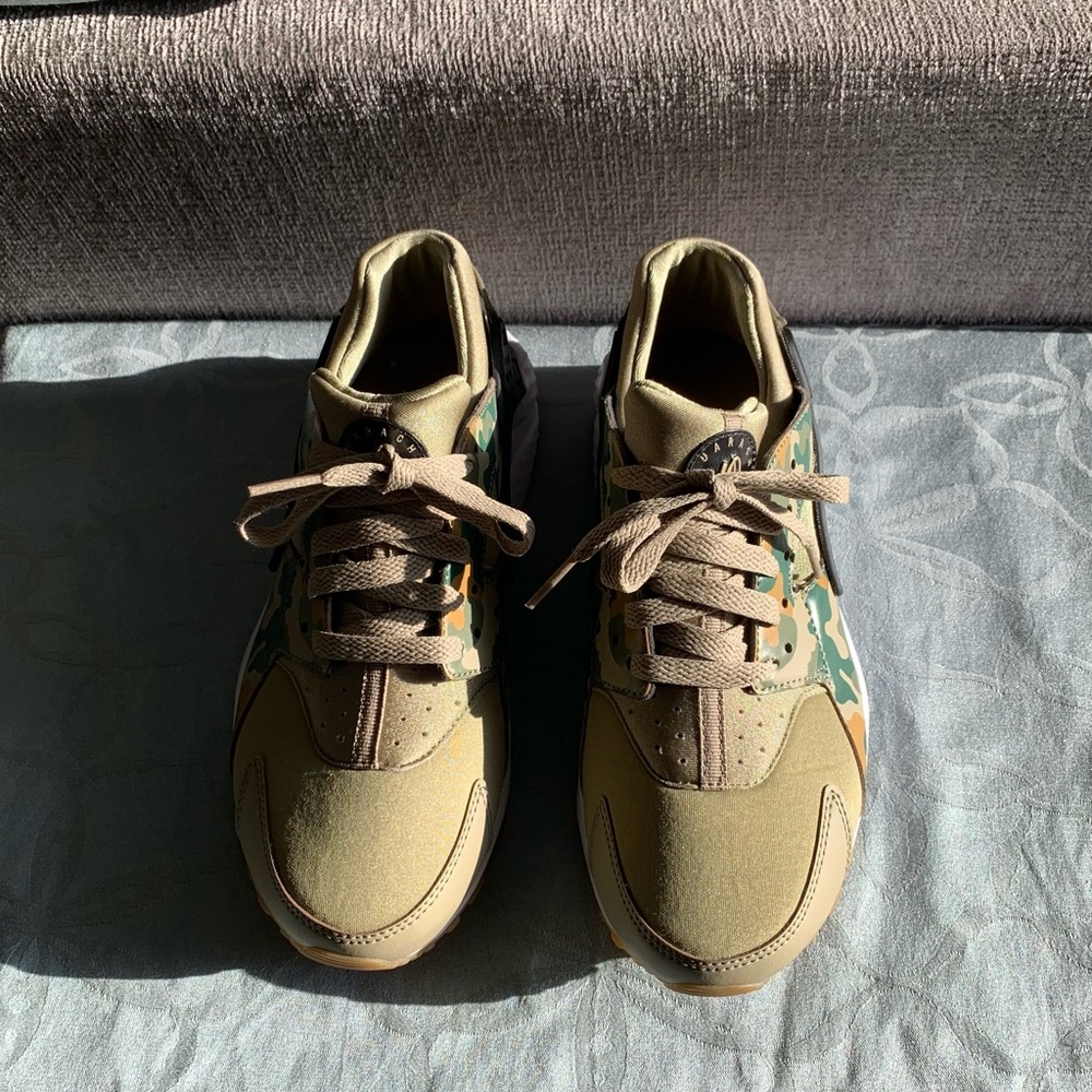 Big Kids (Youth) Nike Air Huarache Run PRT
